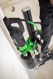 Применение установки с микроударом для сухого алмазного сверления Eibenstock DSE 162 Применение установки с микроударом для сухого алмазного сверления Eibenstock DSE 162